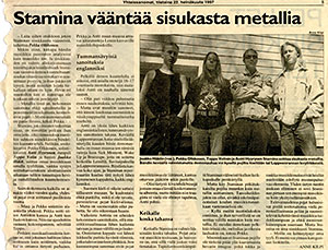 Yhtyeen ensimmäinen lehtihaastattelu: Yhteissanomat ja kesä 1997. 